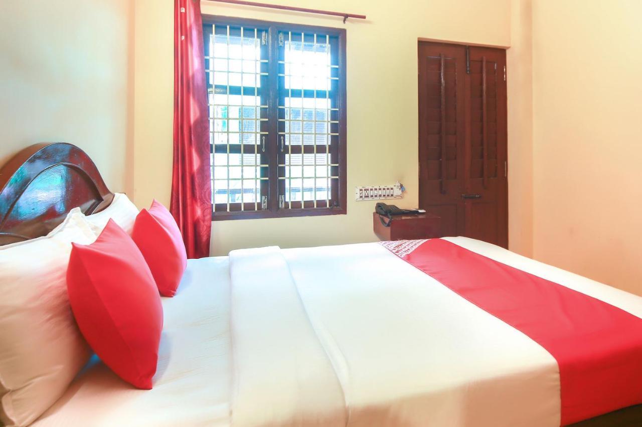 Oyo 23098 Ushama Heritage Guest House Pondicherry Exteriör bild
