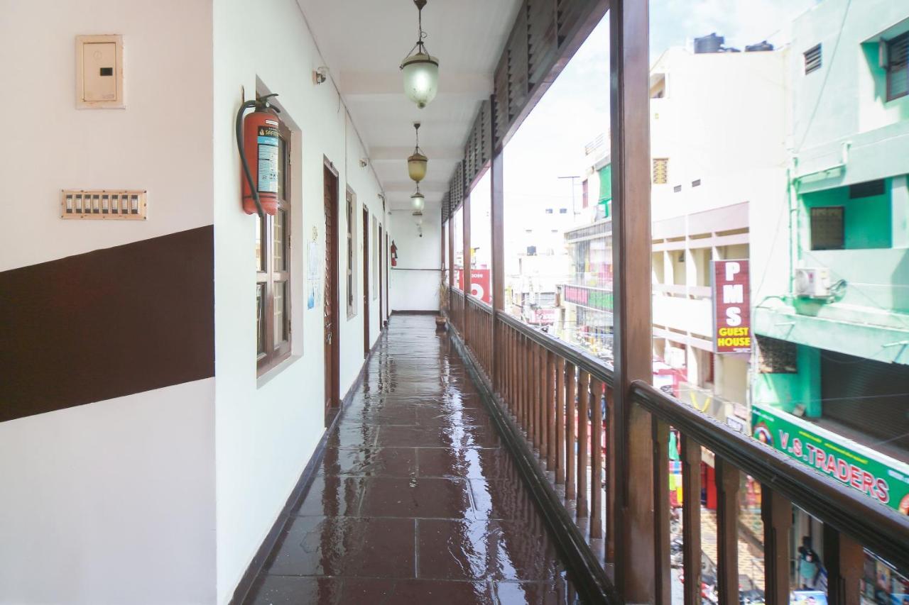 Oyo 23098 Ushama Heritage Guest House Pondicherry Exteriör bild
